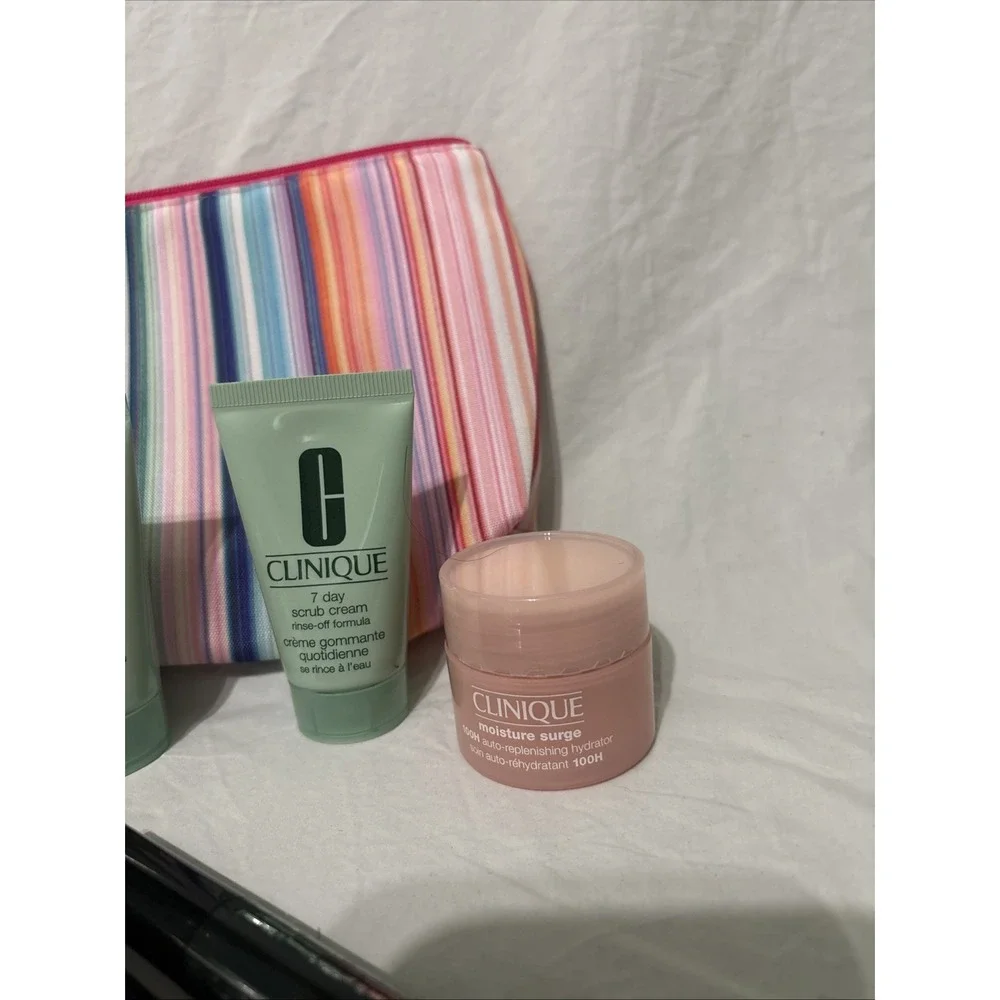 Clinique‎ Lot Of 9 Stocking Stuffers All New Scrubs Make Up Bag